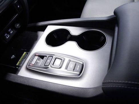 Certified 2024 Honda Passport EX-L image 30