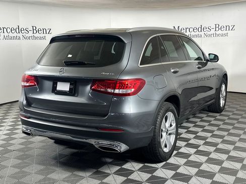 Used 2018 Mercedes-Benz GLC 300 4MATIC image 7
