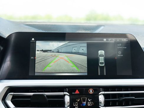 Used 2020 BMW 330i Sedan w/ Convenience Package image 29