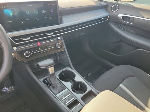 New 2026 Hyundai Sonata SE FWD image 20