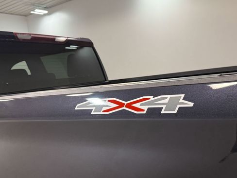 Used 2023 Chevrolet Silverado 1500 LT image 54