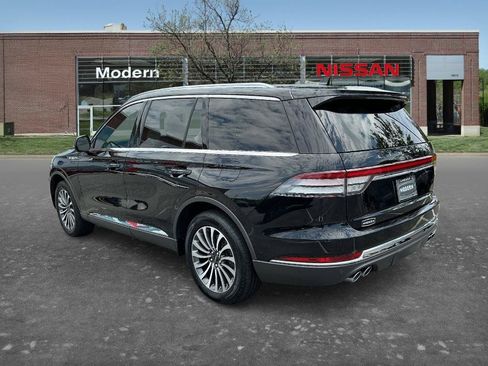 Used 2021 Lincoln Aviator Reserve w/ Elements Package Plus AWD/4WD image 2