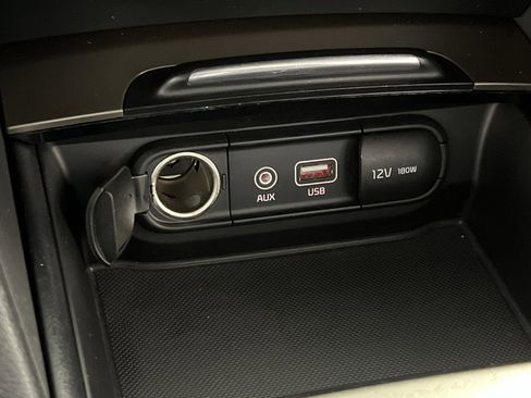 Used 2018 Kia Optima SX image 33