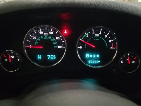 Used 2016 Jeep Wrangler Sport w/ Quick Order Package 24S AWD/4WD image 23