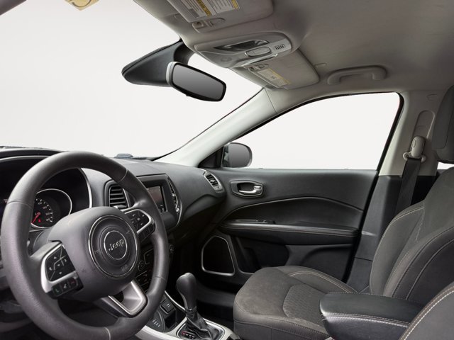 Used 2020 Jeep Compass Sport w/ Tech Group AWD/4WD image 11