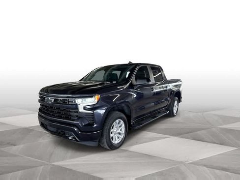 Used 2023 Chevrolet Silverado 1500 RST RWD image 4