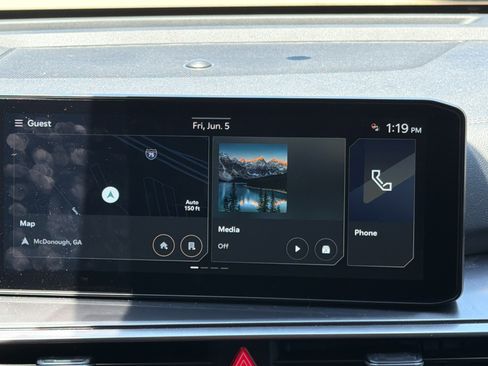Used 2025 Kia Sorento S w/ Panoramic Sunroof Package FWD image 5