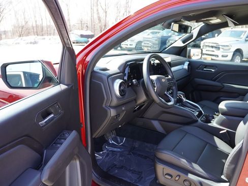 Certified 2023 Chevrolet Colorado LT w/ LT Convenience Package III image 14