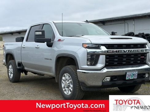 Used 2022 Chevrolet Silverado 3500 LT w/ Convenience Package image 1