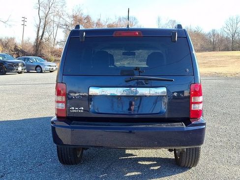 Used 2012 Jeep Liberty Limited Jet image 5