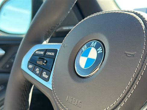 New 2026 BMW X5 xDrive40i w/ M Sport Package image 21