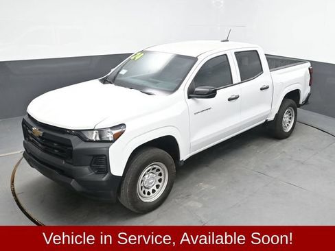 Used 2024 Chevrolet Colorado W/T w/ Safety Package RWD image 28