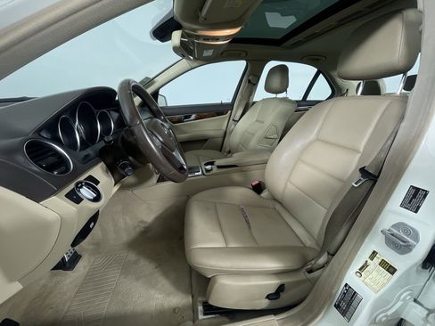 Used 2012 Mercedes-Benz C 300 4MATIC Sedan image 15