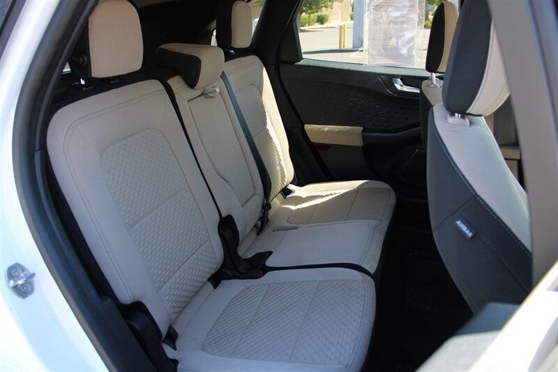 Used 2020 Ford Escape SE AWD/4WD image 15