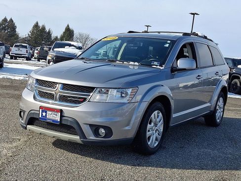 Used 2019 Dodge Journey SE w/ Premium Group image 5