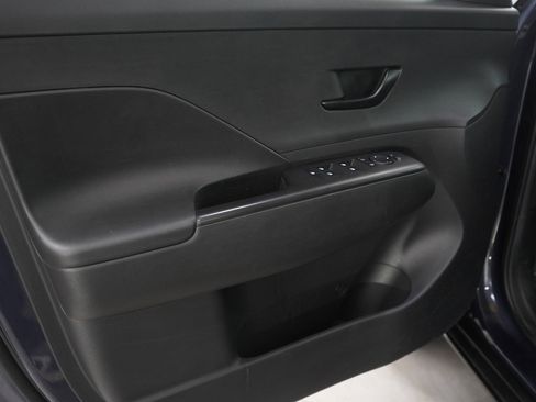 Used 2024 Hyundai Kona SEL image 24