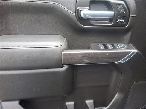 Used 2021 Chevrolet Silverado 1500 LTZ image 12