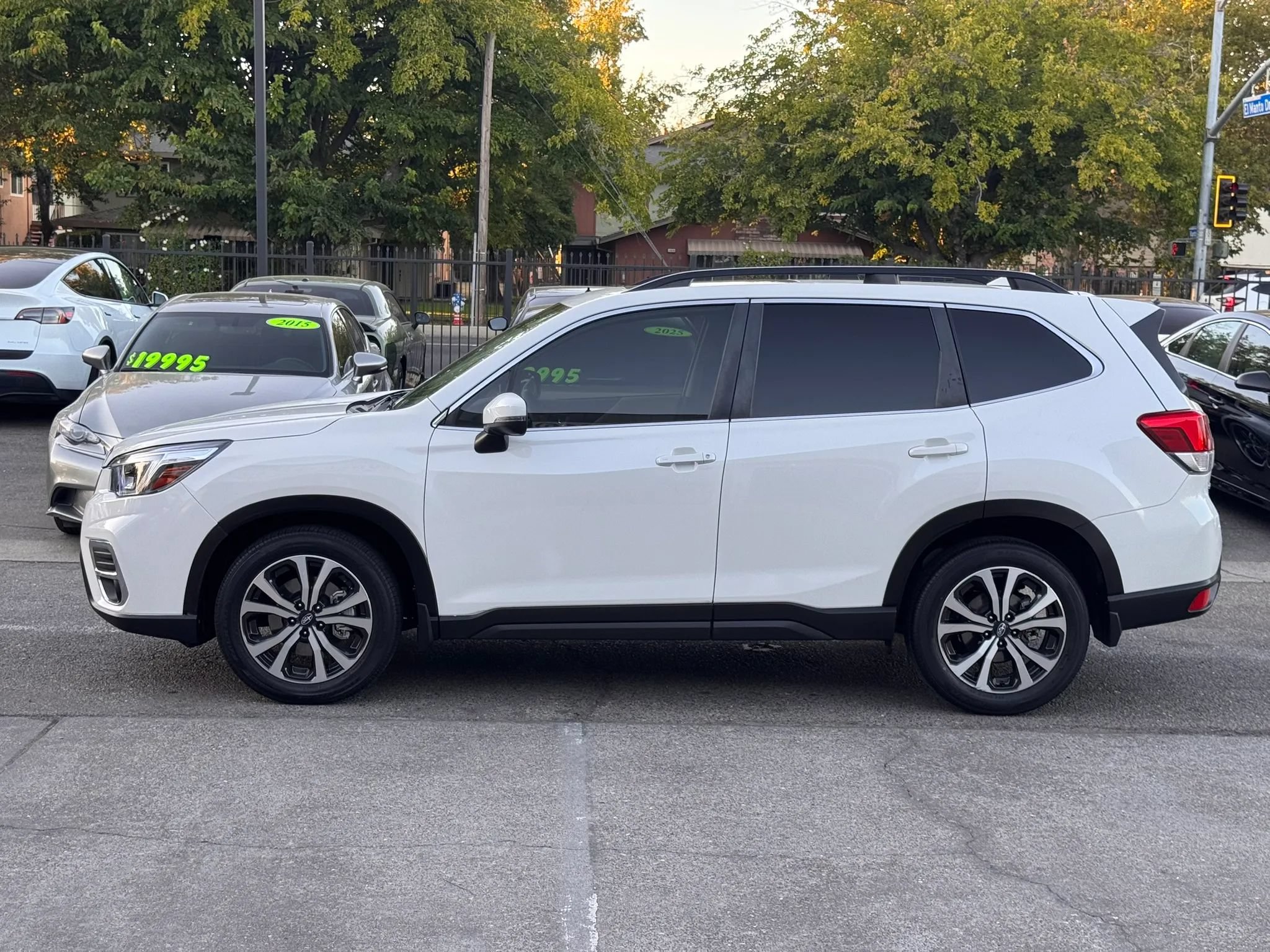 Used 2021 Subaru Forester Limited w/ Popular Package #3 AWD/4WD image 3