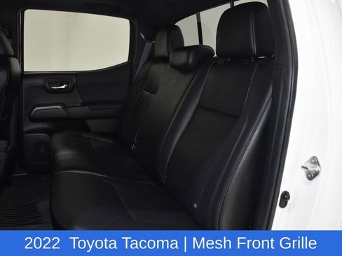 Used 2022 Toyota Tacoma TRD Off-Road w/ TRD Premium Off Road Package image 28