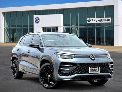 New 2026 Volkswagen Tiguan SE R-Line