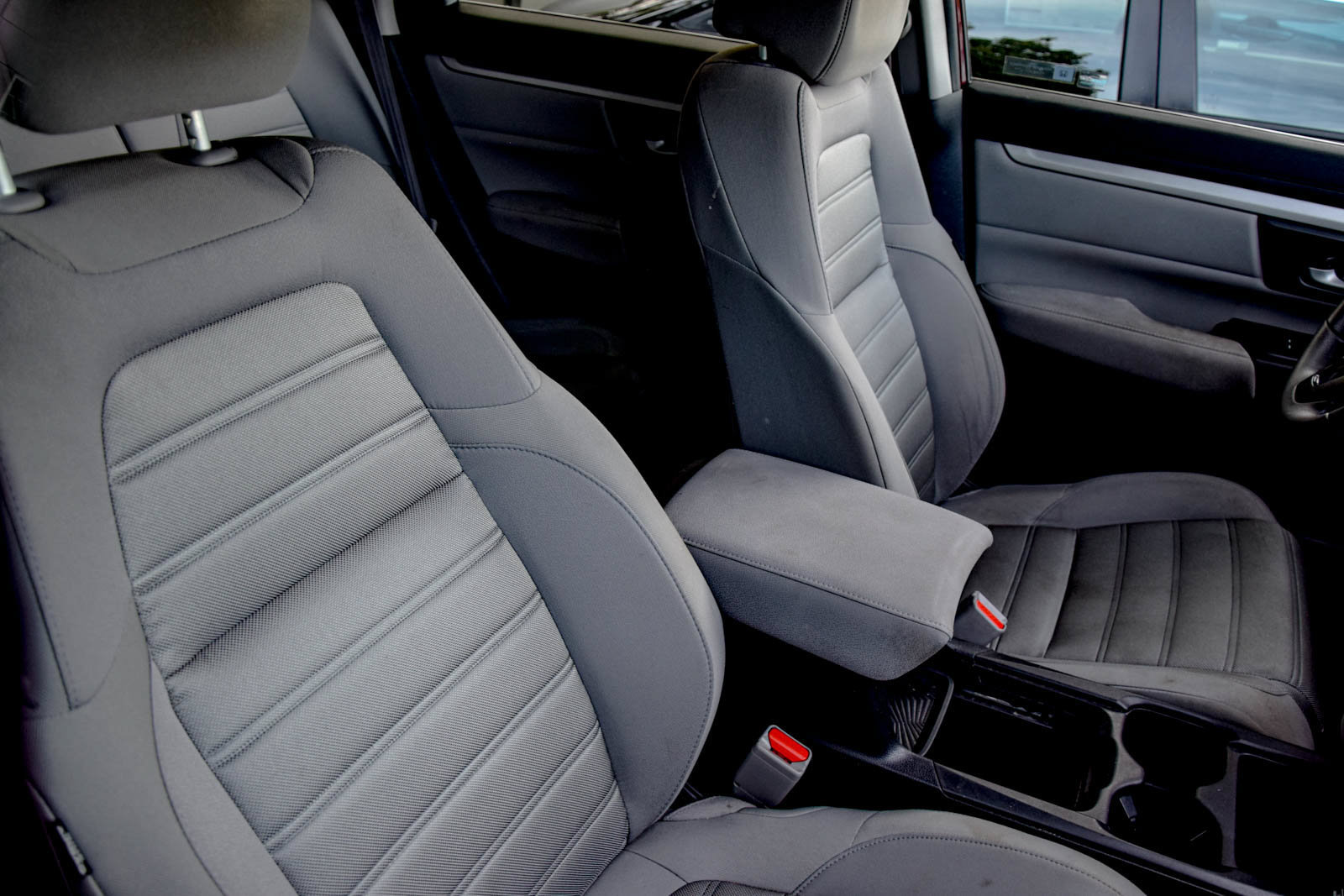 Used 2018 Honda CR-V LX image 21