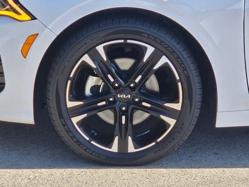 Used 2024 Kia K5 GT-Line w/ GT-Line Premium Package FWD image 14
