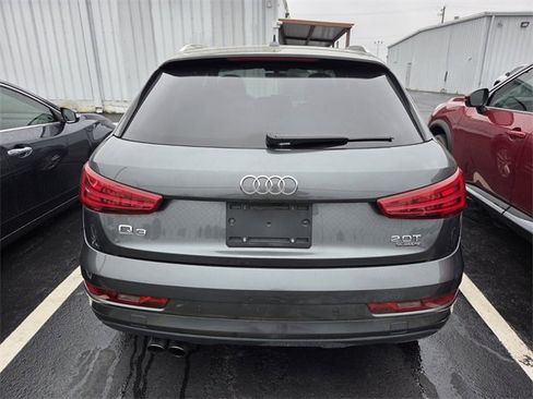 Used 2018 Audi Q3 2.0T Premium Plus w/ Premium Plus Package image 7