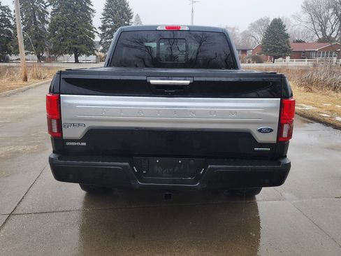 Used 2019 Ford F150 Platinum w/ Equipment Group 701A Luxury image 5