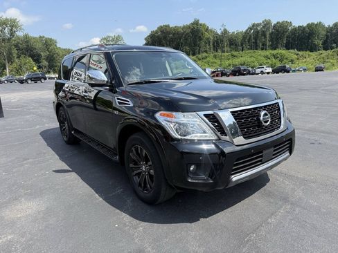 Used 2019 Nissan Armada Platinum w/ Captain's Chairs Package AWD/4WD image 4