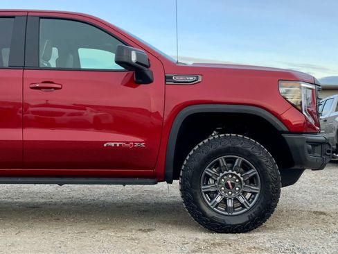 New 2026 GMC Sierra 1500 AT4X image 10