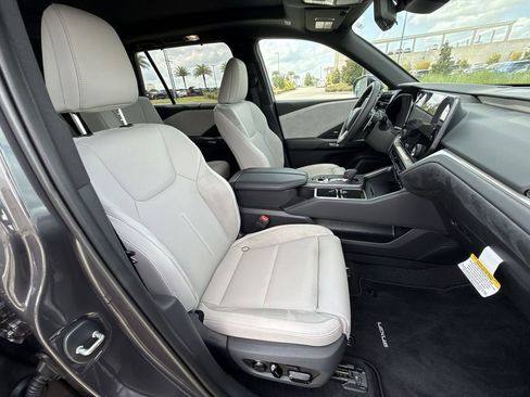 New 2026 Lexus TX 350 AWD image 16