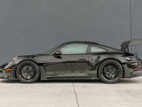 Used 2024 Porsche 911 GT3 RS RWD image 2