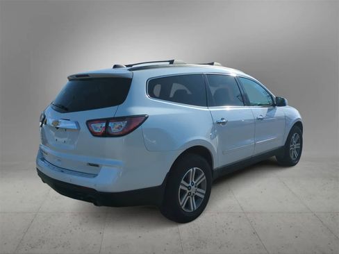 Used 2017 Chevrolet Traverse Premier image 8