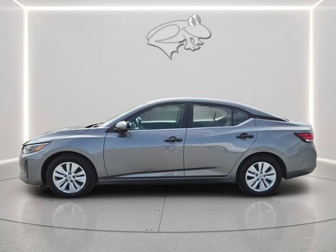 Used 2024 Nissan Sentra S image 3
