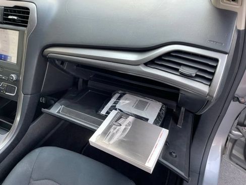 Used 2020 Ford Fusion SE FWD image 52