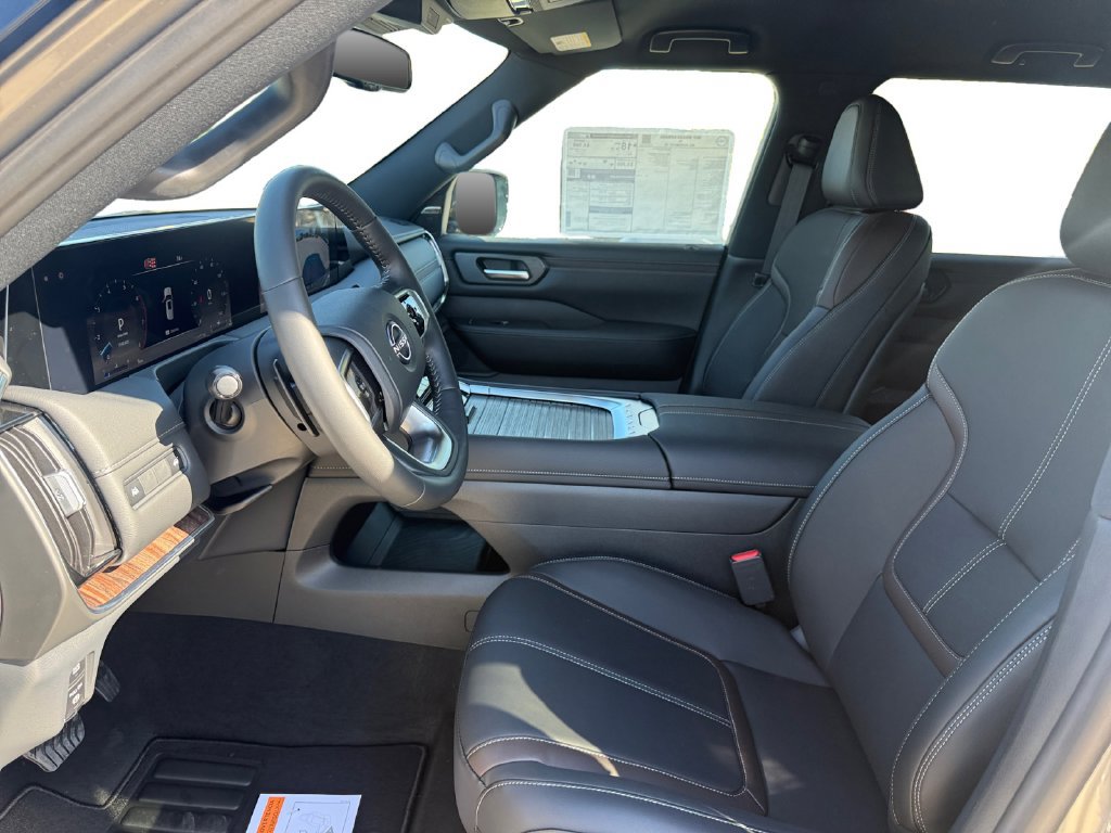 New 2027 Nissan Armada SL RWD image 10