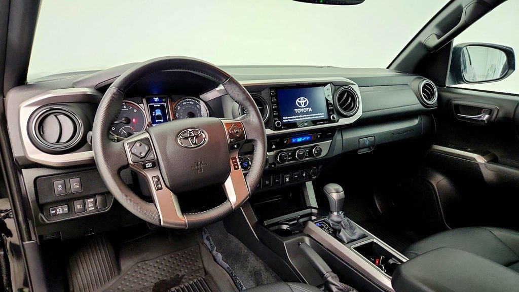 Used 2021 Toyota Tacoma Limited w/ Nightshade Package AWD/4WD image 13