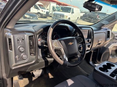 Used 2018 Chevrolet Silverado 1500 LT w/ Texas Edition AWD/4WD image 19