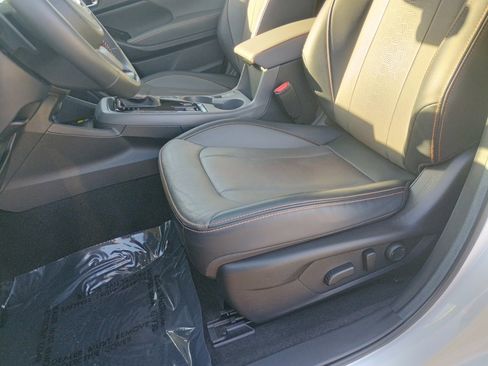 Certified 2024 Subaru Crosstrek 2.5i Limited w/ Crosstrek Mirror Package image 13