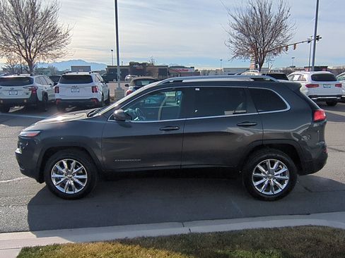 Used 2015 Jeep Cherokee Limited image 9