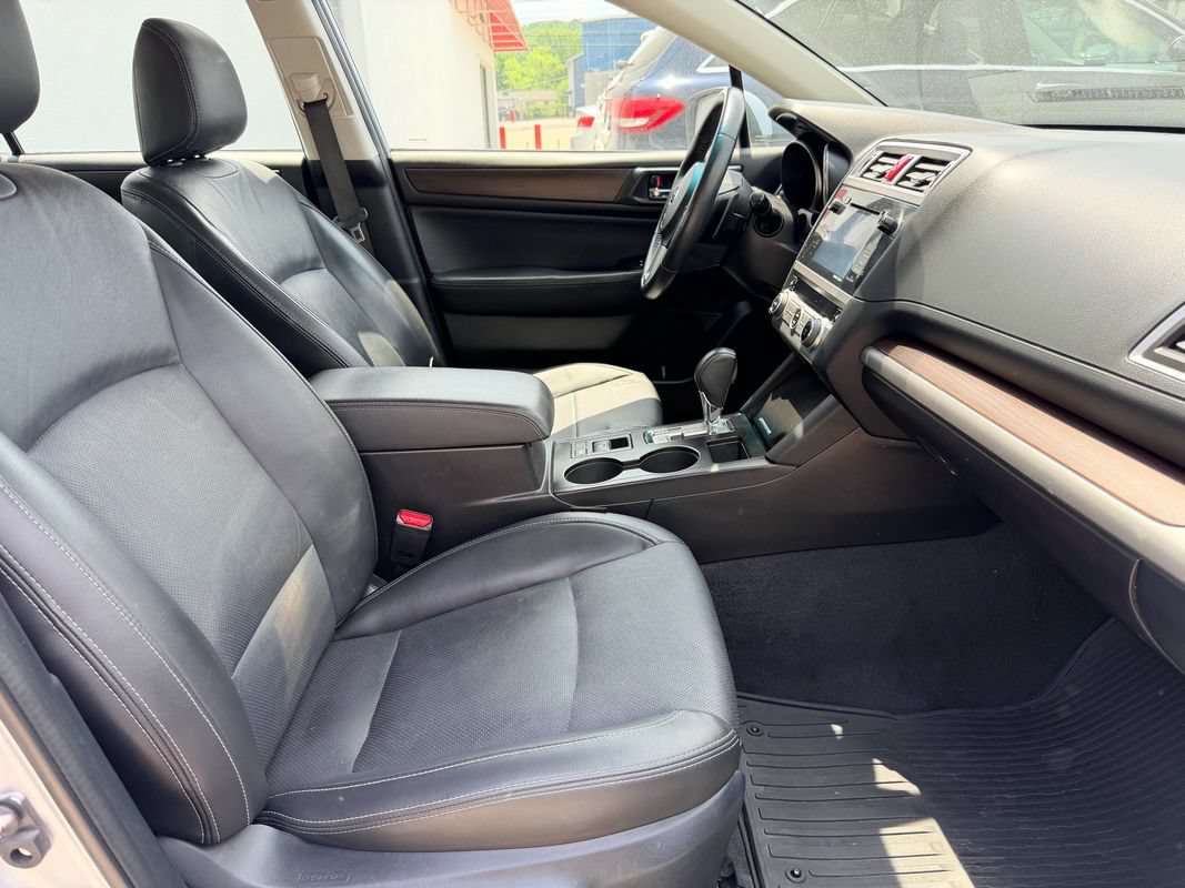 Used 2017 Subaru Legacy 2.5i Limited AWD/4WD image 16