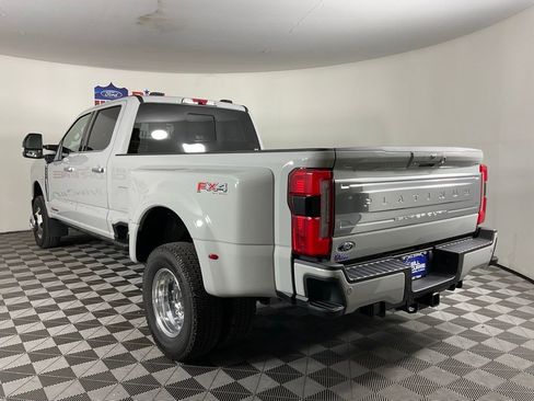 New 2026 Ford F350 Platinum w/ Platinum Plus Package AWD/4WD image 5