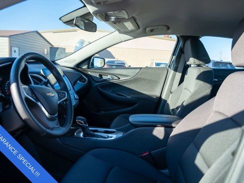 Used 2024 Chevrolet Malibu LT w/ Sport Edition image 19
