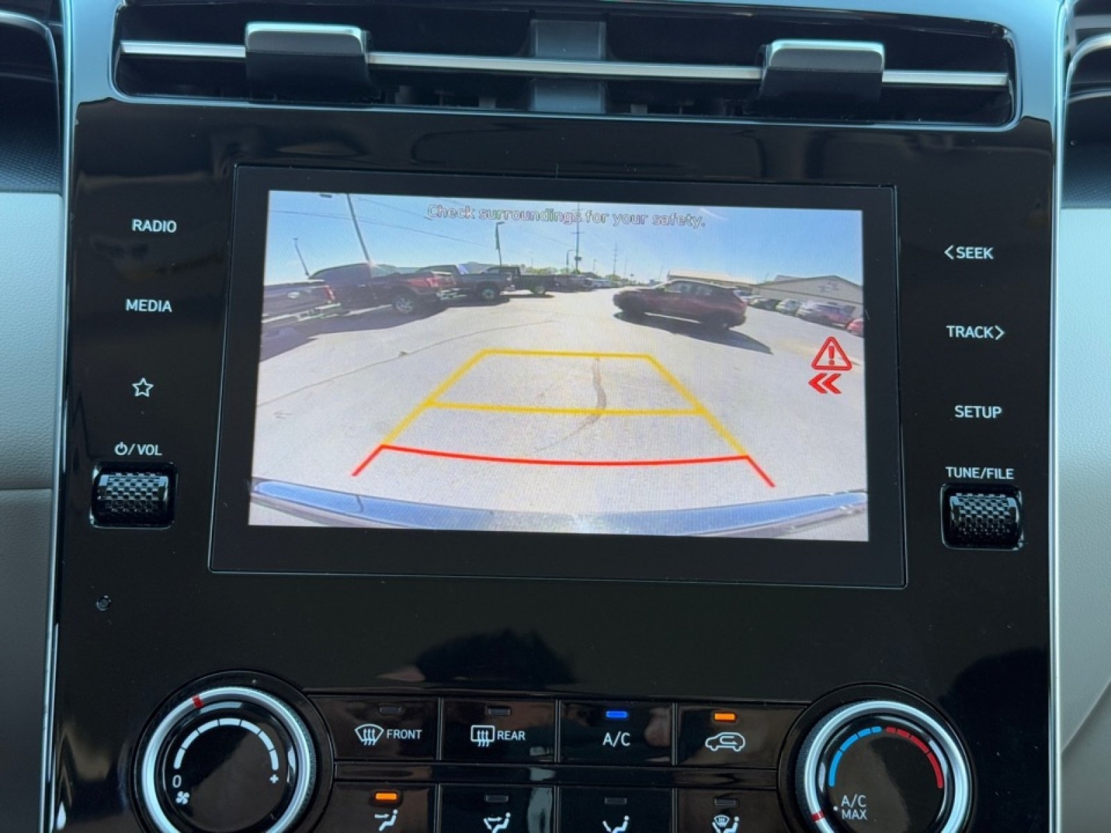 Used 2022 Hyundai Tucson SE AWD/4WD image 26