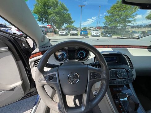Used 2011 Buick LaCrosse CXL FWD image 37