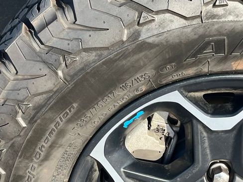 Used 2023 Jeep Wrangler Unlimited Rubicon 4xe w/ Steel Bumper Group image 8