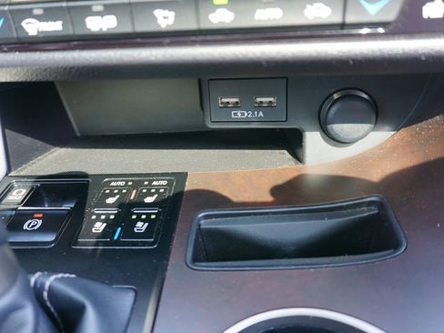 Used 2021 Lexus RX 350 FWD w/ Premium Package image 13