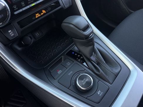 Used 2025 Toyota RAV4 LE image 21