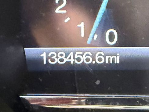 Used 2015 Lincoln Navigator 4WD image 21