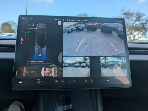 Used 2024 Tesla Model 3 Standard Range image 19